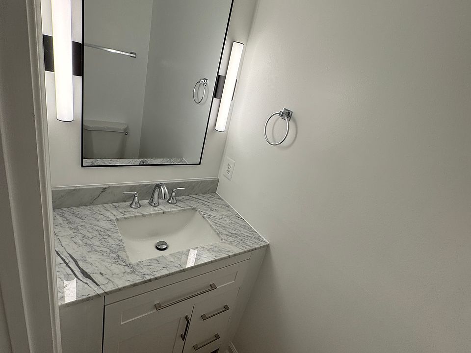 1st Floor Half Bath - Newly Renovated
