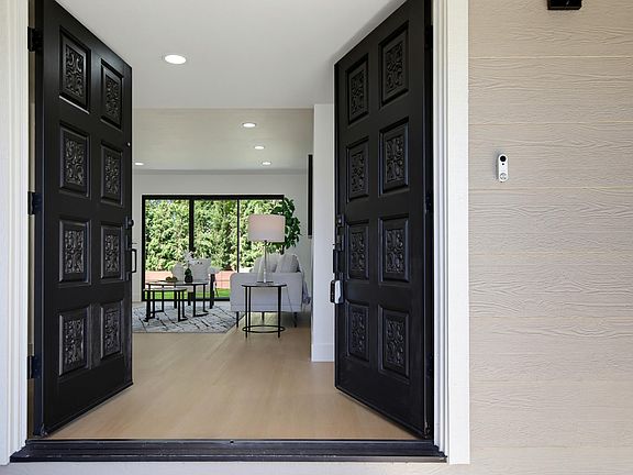 4th image of 1487 Fry Ln