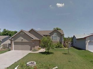 10822 W Dora Ct, Wichita, KS 67209