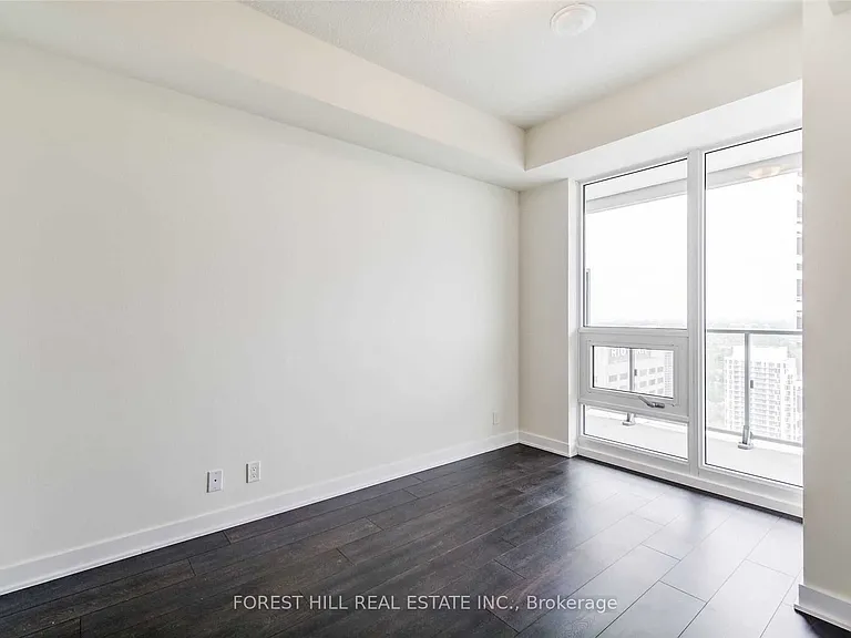2221 Yonge St #5301 — Photo 18
