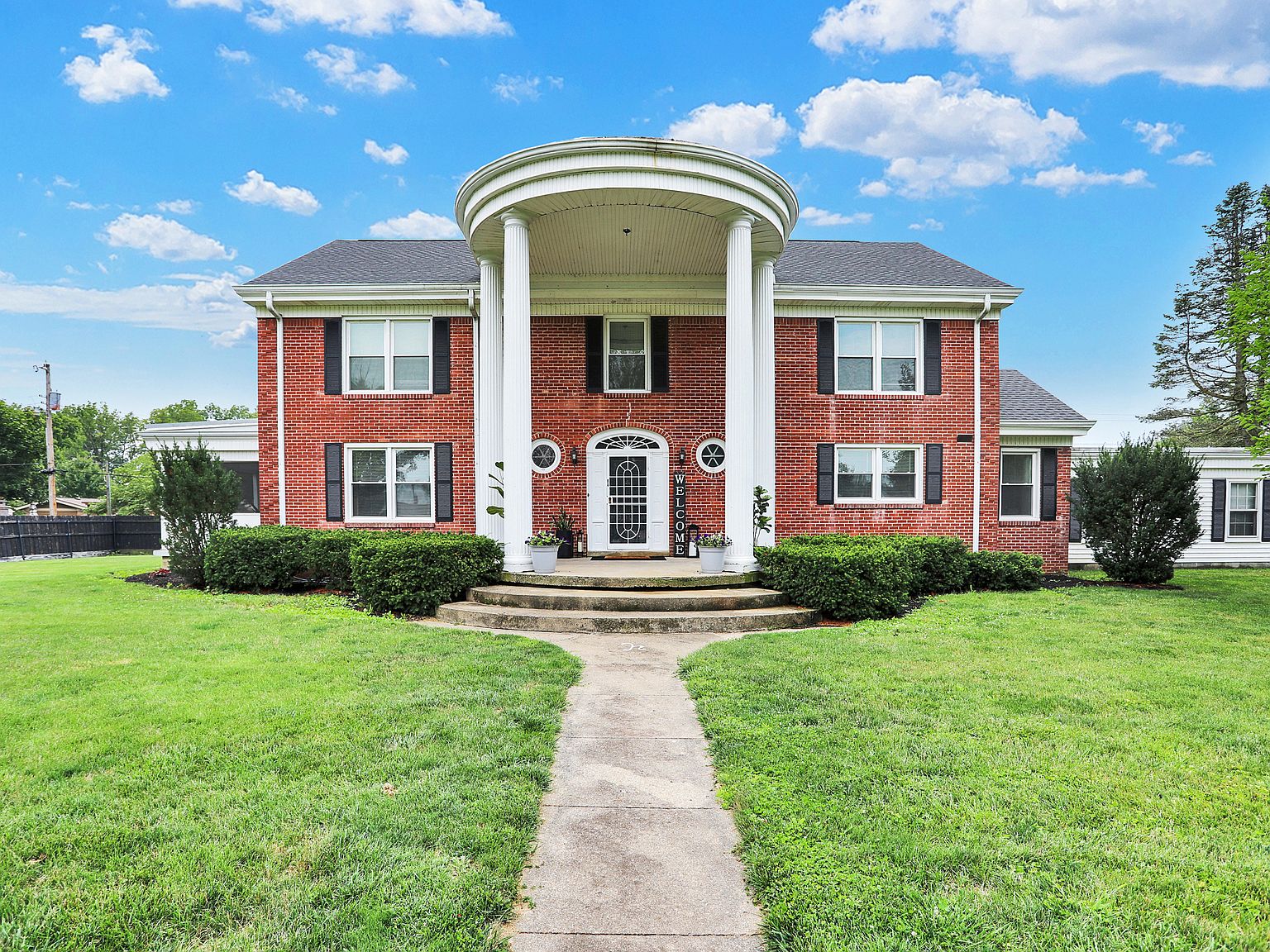 137 W Michigan St, Greenfield, IN 46140 MLS 21933201 Zillow