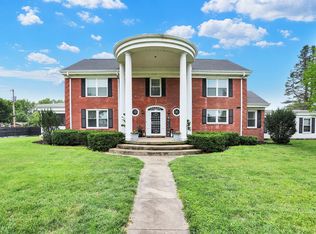 137 W Michigan St, Greenfield, IN 46140