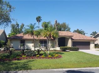 327 Henley Dr, Naples, FL 34104