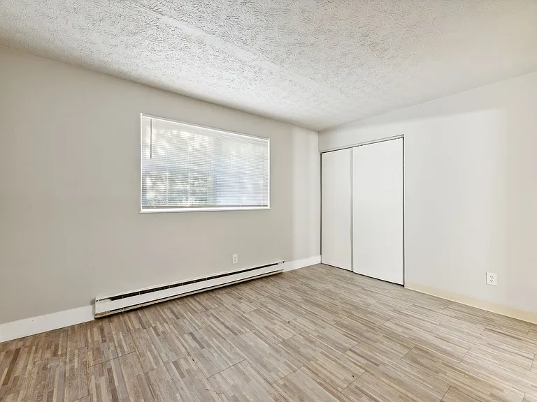 2303 Wyoming Ave — Photo 6