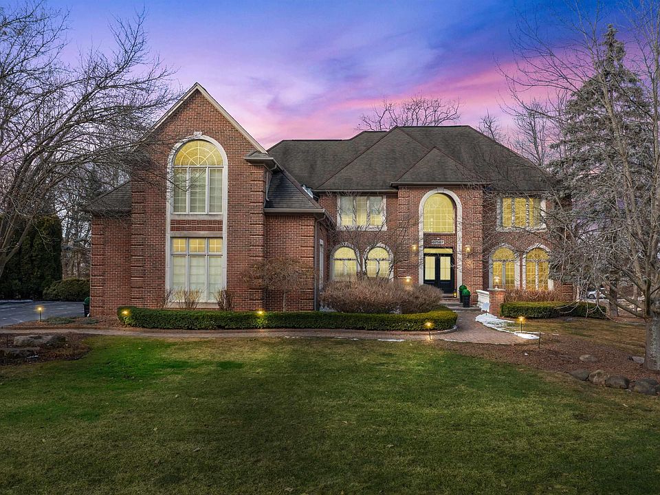 1st image of 67587 Hidden Oak Ln