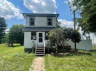 6565 2nd St, Sterling, OH 44276