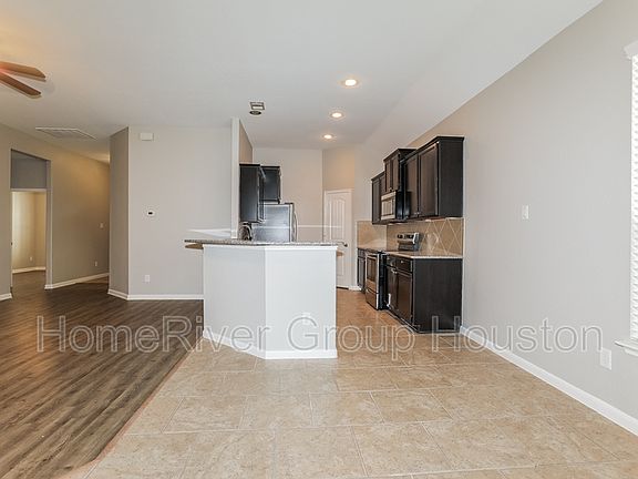 5th image of 7207 Casita Dr