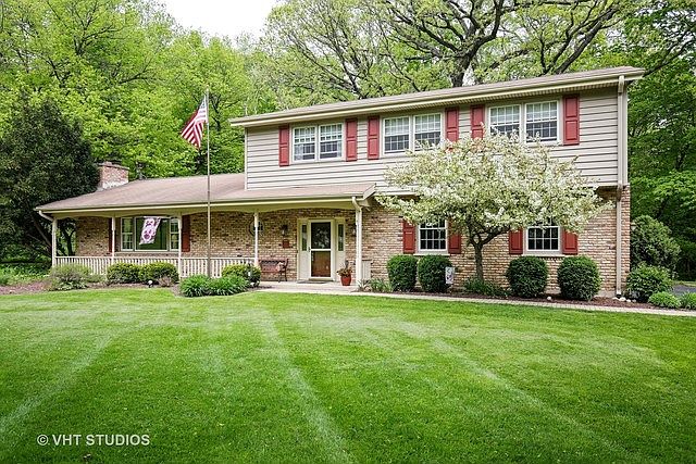 1st image of 36W322 Hickory Hollow Dr