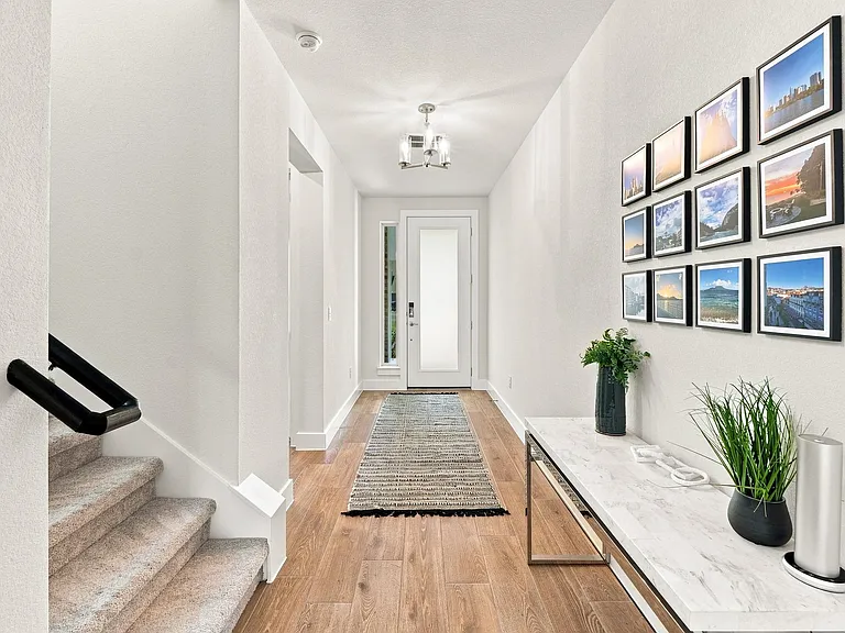 9608 Hamadryas Dr — Photo 13