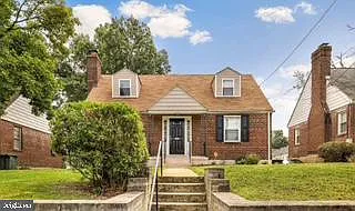 170 Chesapeake St SW Photo 1