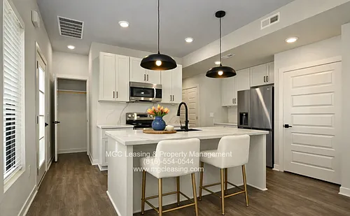 277 Persimmon Rd Photo 1