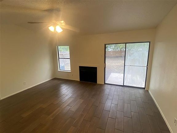 3rd image of 2545 Corian Glen Dr