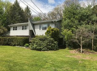 6 Ricker Rd, West Milford, NJ 07435