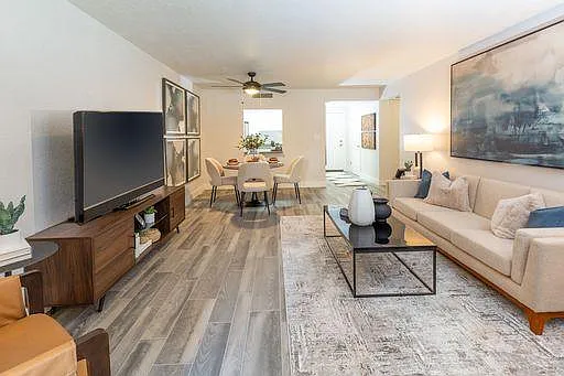Foothill Place Apartments — Photo 2