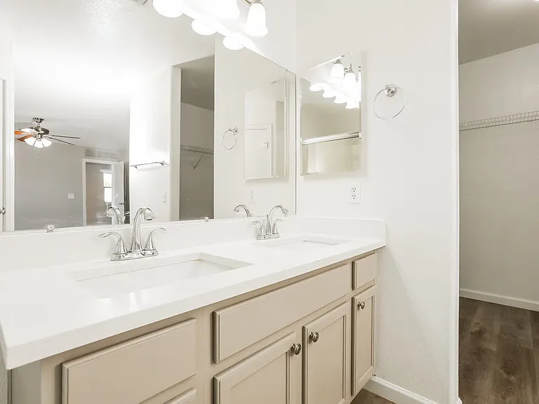 1936 E Dust Devil Dr — Photo 14