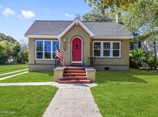 125 Hopkins Blvd, Biloxi, MS 39530