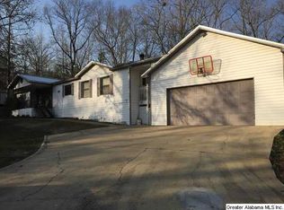 4229 Brookforest Dr, Bessemer, AL 35022