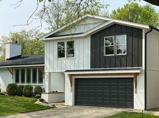 2344 Maple Ave, Northbrook, IL 60062