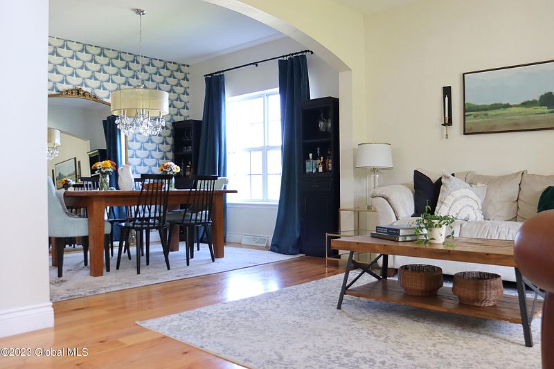 5th image of 3 Raven Court