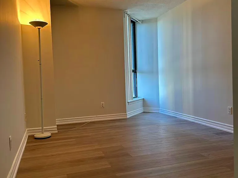 55 Bamburgh Cir #414 — Photo 15