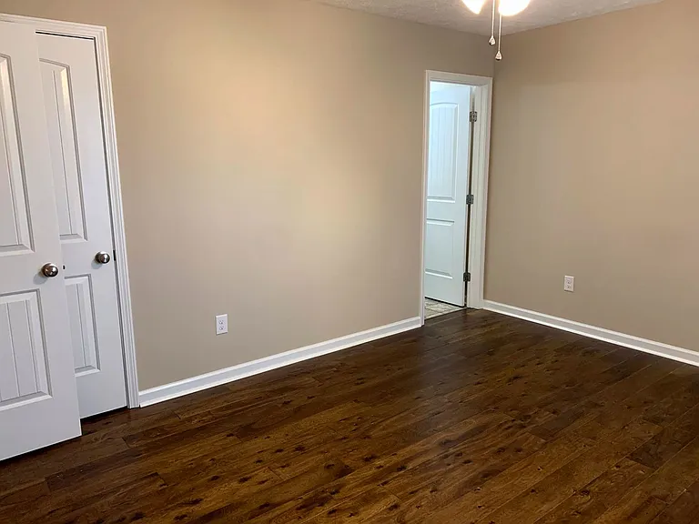 119 W Short St — Photo 9