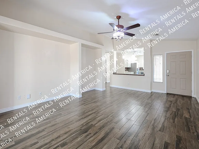 15428 W Mauna Loa Ln — Photo 6