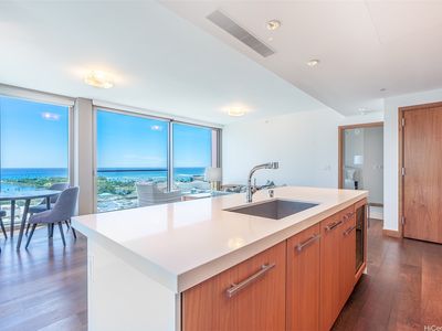 1555 Kapiolani Blvd APT 1608, Honolulu, HI, 96814