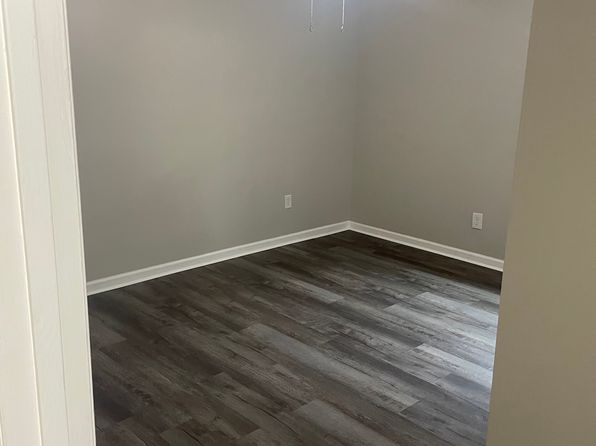 481 Maple Leaf Rd #3