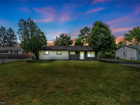 3450 Lawndale Dr, Kent, OH 44240