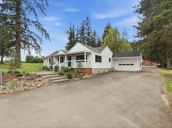 5801 NE Abbey Rd, Carlton, OR 97111