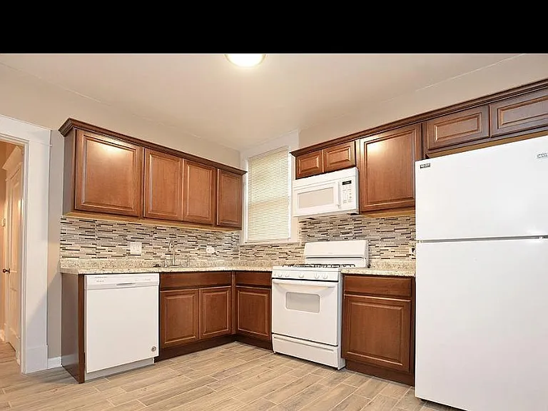 3619 Risch Ave — Photo 18