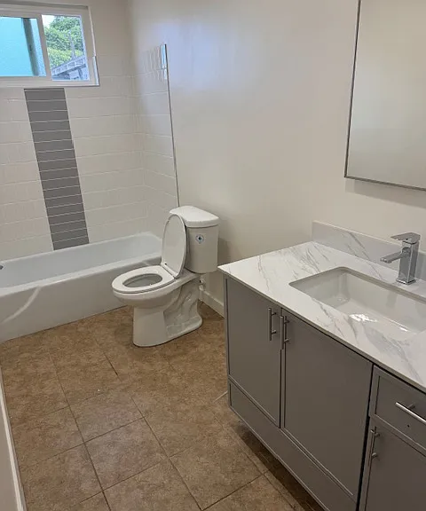 787 Gardenia Ave #7 — Photo 8