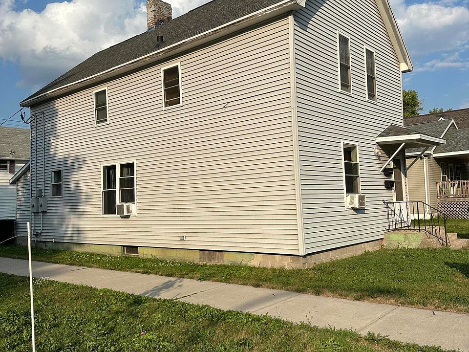 2nd image of 422 N 4th St