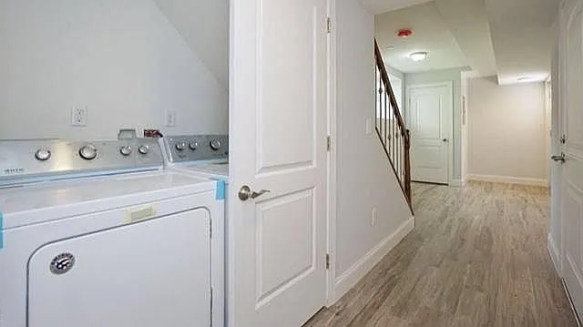 137 Brighton Ave #1 — Photo 3