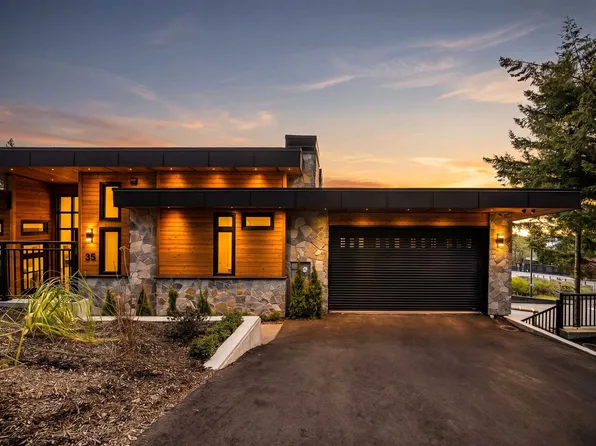35 Kelvin Grove Way, Lions Bay, BC V0N 2E0
