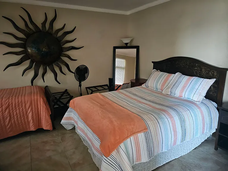 610 Manzanita Dr — Photo 8