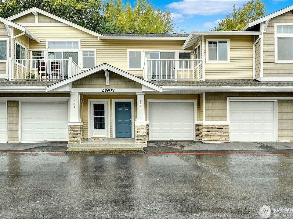 1st image of 21907 42nd Avenue S #203