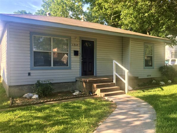 1317 Meadowbrook Dr