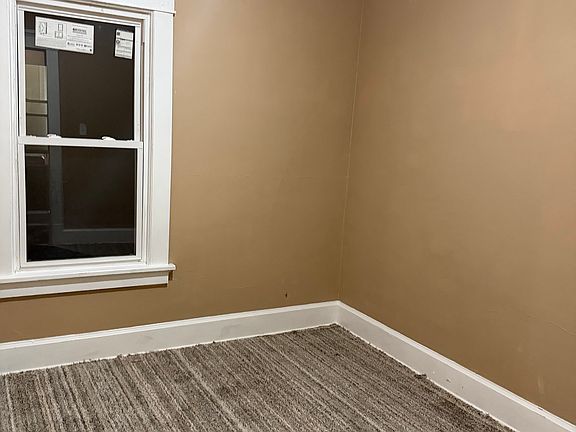 5th image of 2424 N 40th St