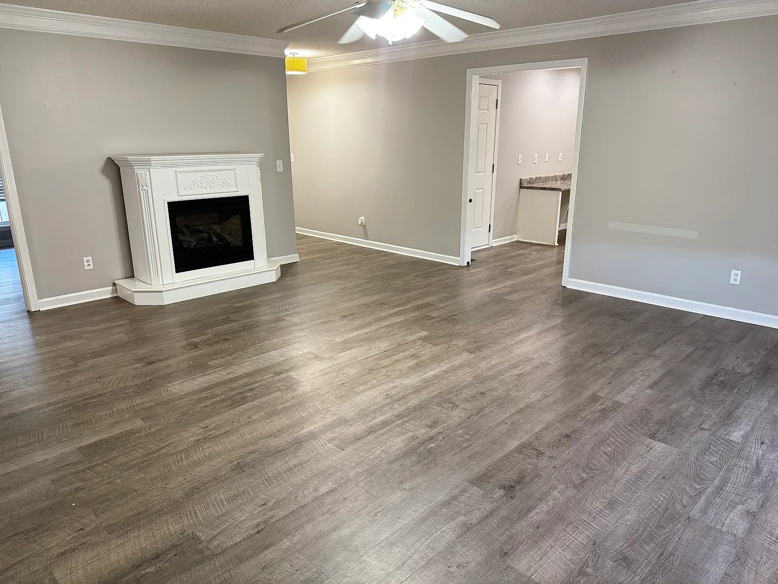 3 bed, 1496 sqft, $1,700 — Photo 4