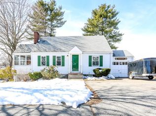 36 Cleveland Rd, Waltham, MA 02453
