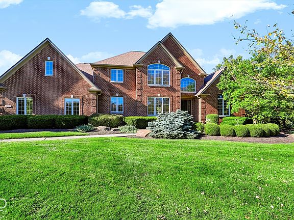 5th image of 2830 Towne Dr