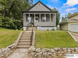 2915 Charles St, Omaha, NE 68131