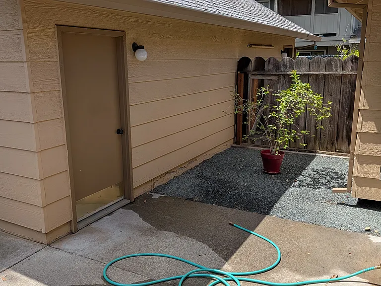 285 Saint Michael Ct #B — Photo 5