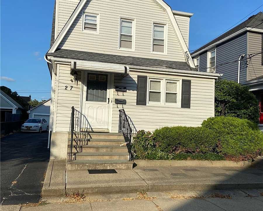 1st image of 27 S 1st St