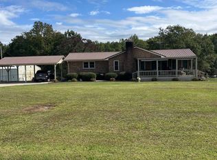 129 Owings Rd, Woodruff, SC 29388
