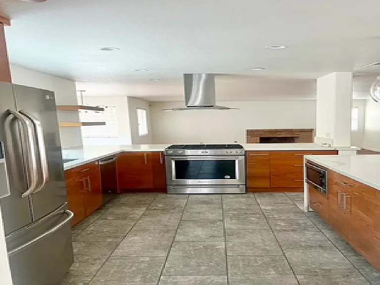 14355 Crestwood Ave — Photo 33