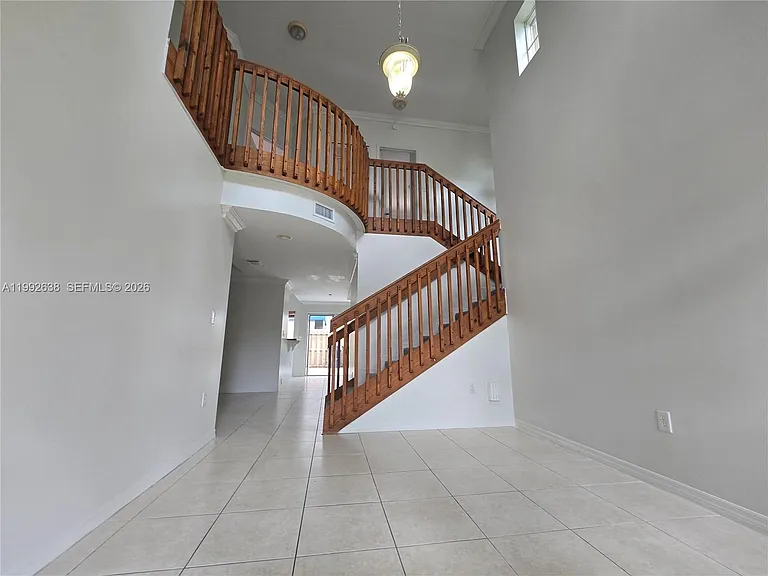 8421 SW 124th Ave #101 — Photo 5