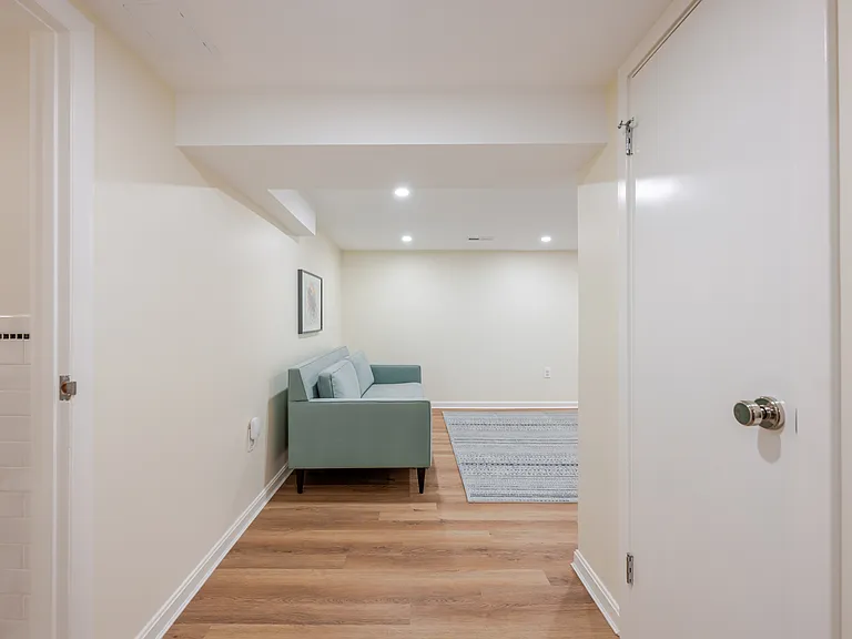 3906 Ingomar St NW — Photo 9