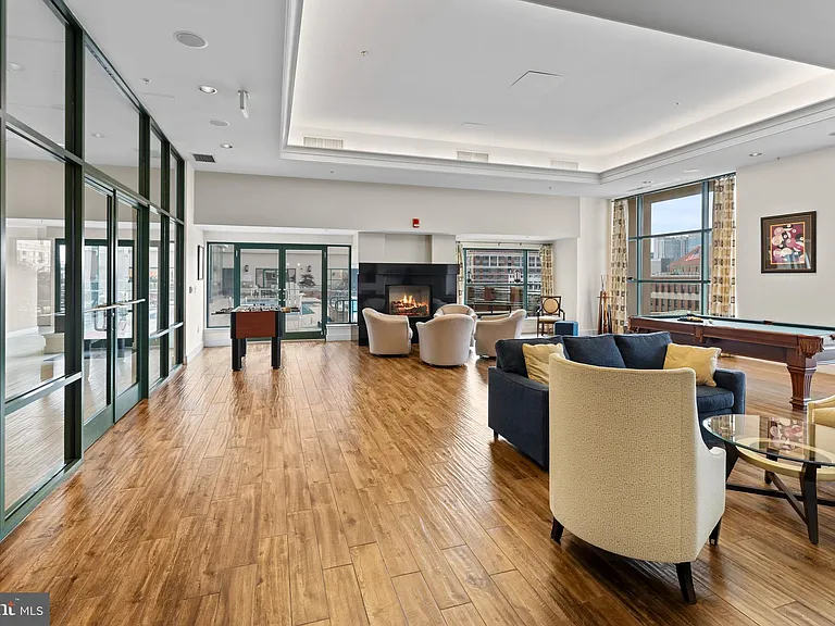 414 Water St #2903 — Photo 39